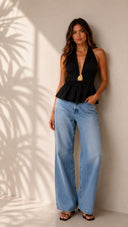 <p><em>New Arrivals</em></p>